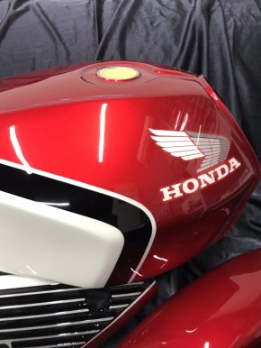 CBX400F 1型 赤白 純正風ペイント 鏡面仕上げ｜旧車カスタム