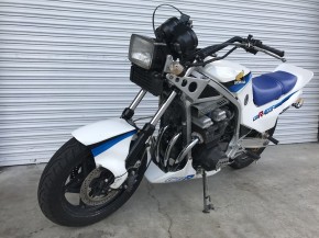 HONDA CBR400F 青白｜旧車カスタム＆レストア｜テクニカル