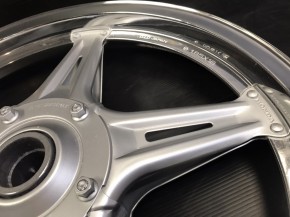 CB250T ホイールペイント｜旧車カスタム＆レストア｜テクニカル