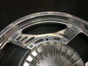 CBX400F ホイール バレル研磨｜旧車カスタム＆レストア｜テクニカル